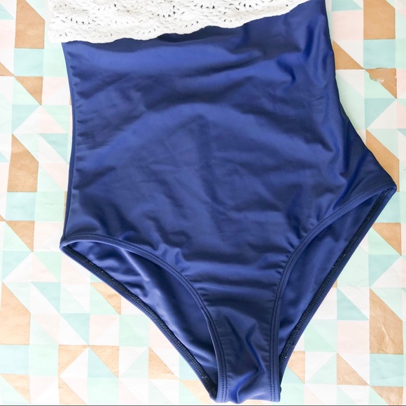 Rad Swim NWOT CROCHET ONE PIECE SWIM Size Medium - Picture 3 of 4